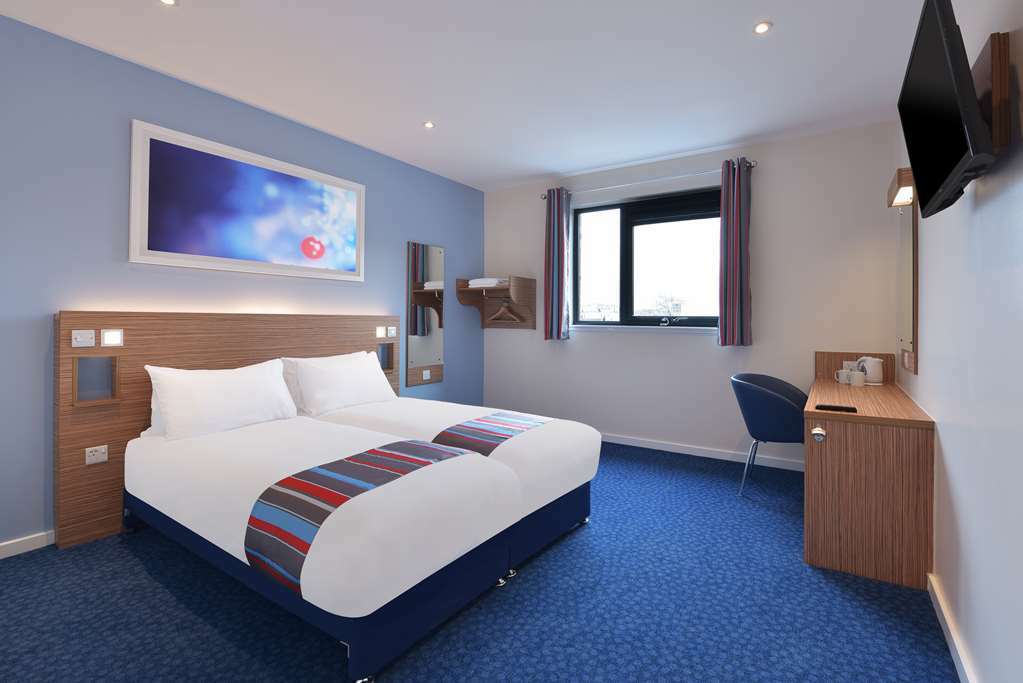 Travelodge Newcastle Seaton Burn Room photo